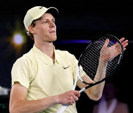 澳网险胜蒙特卡洛大师赛，兹维列夫扛起全队