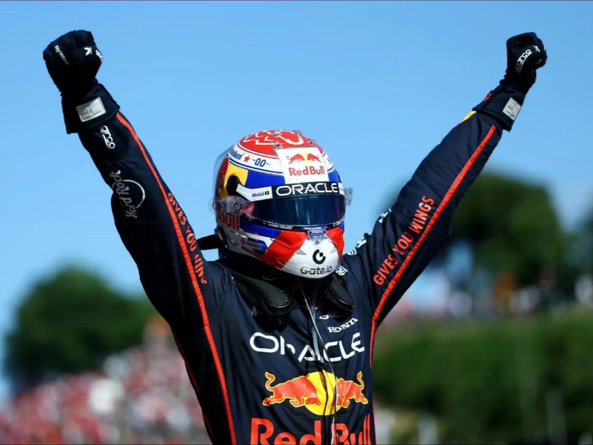 索伯车队力克红牛车队，维斯塔潘统治全场