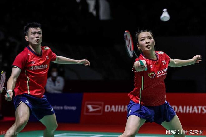 泰国队险胜印尼队，黄鸭组合统治全场