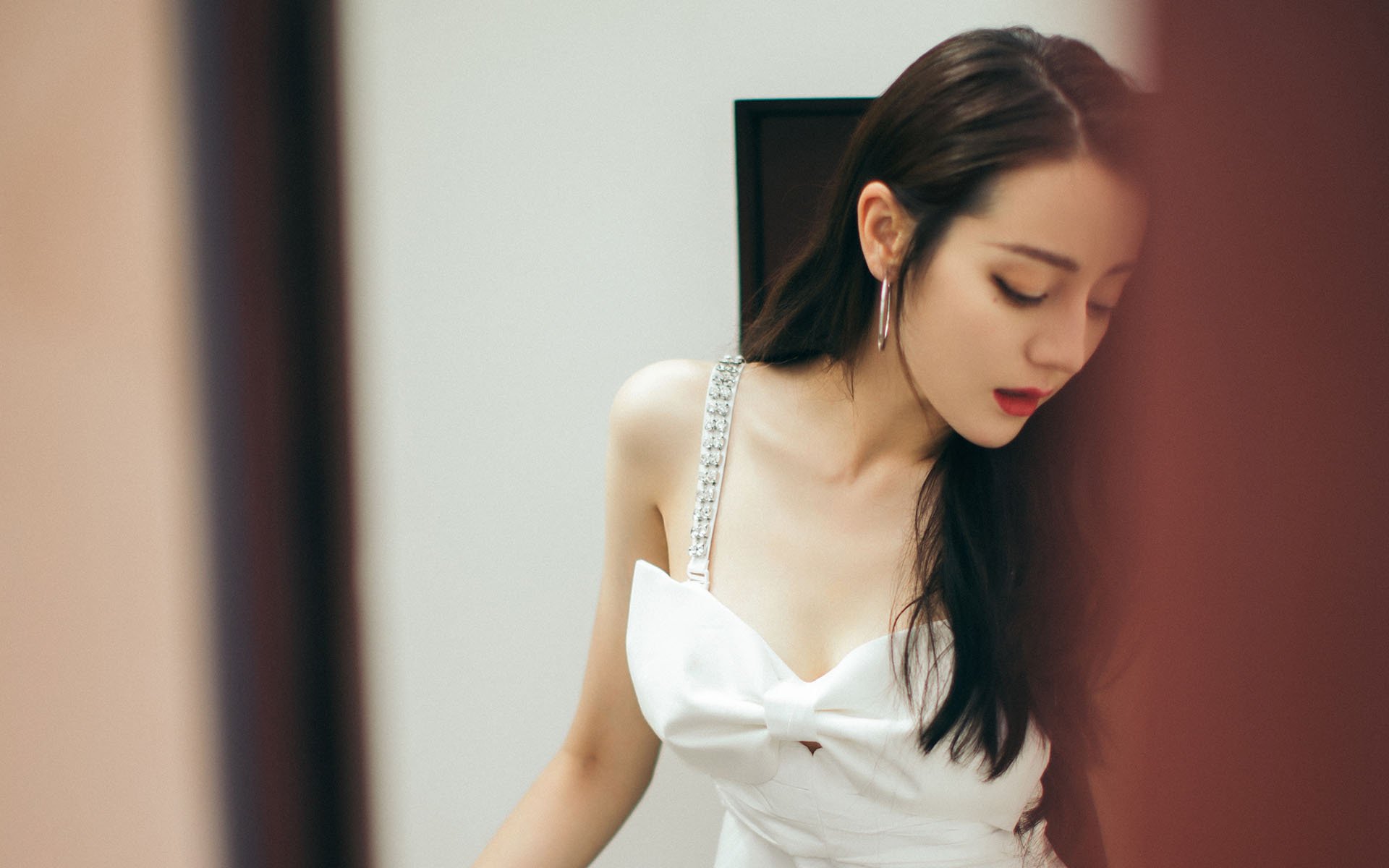 在奇迹与惊艳中诞生,哈斯车队的史诗逆转与塞恩斯一骑绝尘