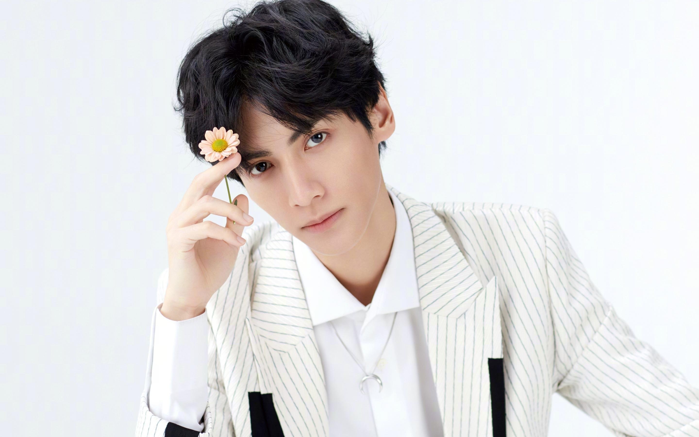 杜兰特巨星本色，湖人对阵公牛激战中的价值升华