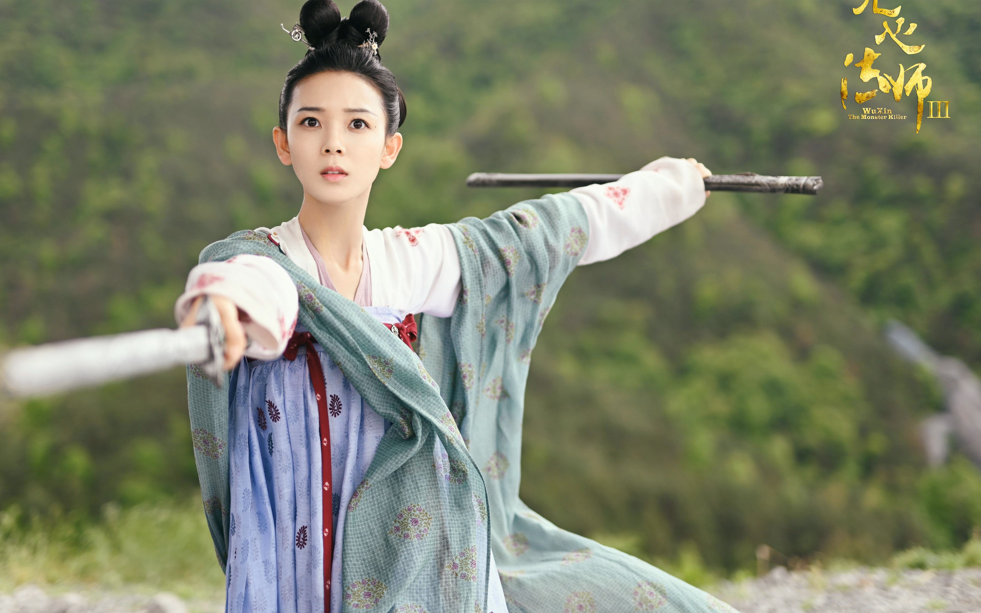 绿茵法则,当统治力遭遇终结者—莱万的秩序与马里的破壁一击