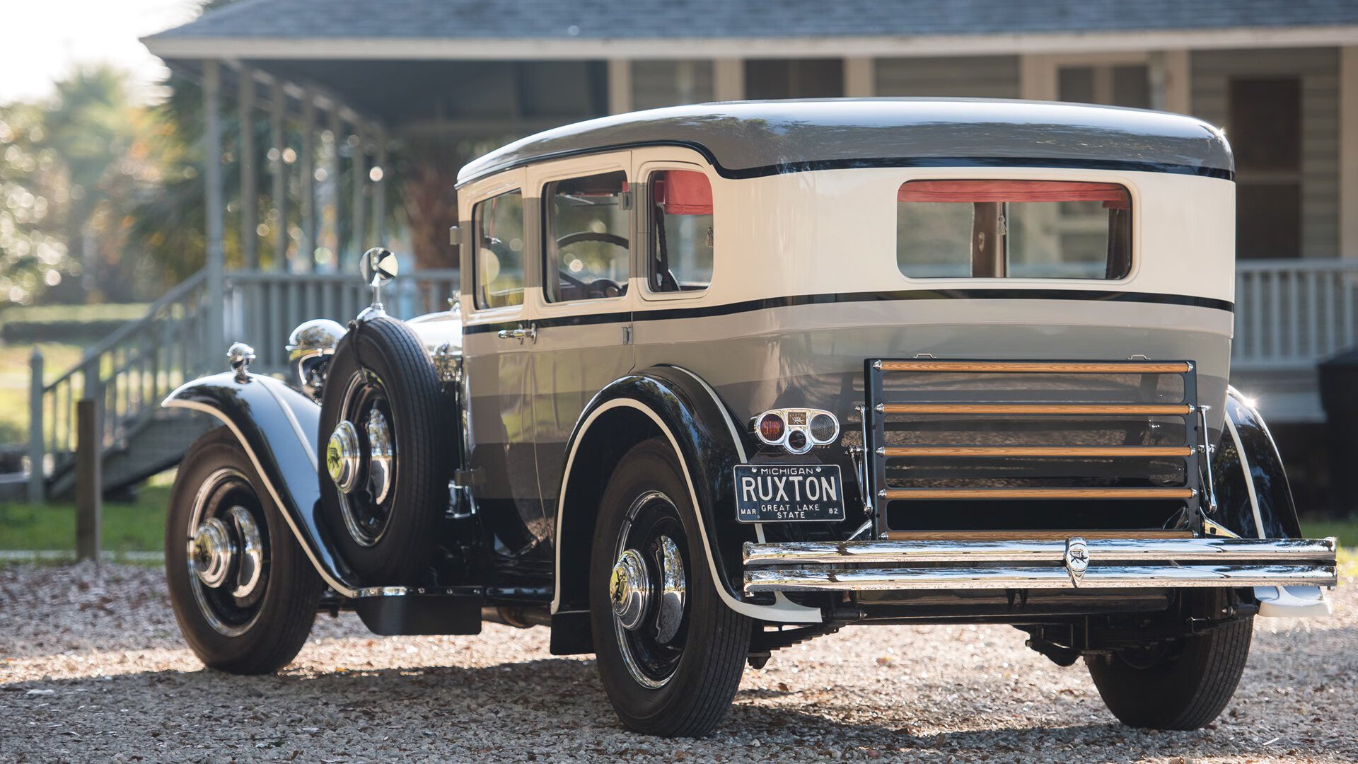 压制与接管,足球世界的一体两面